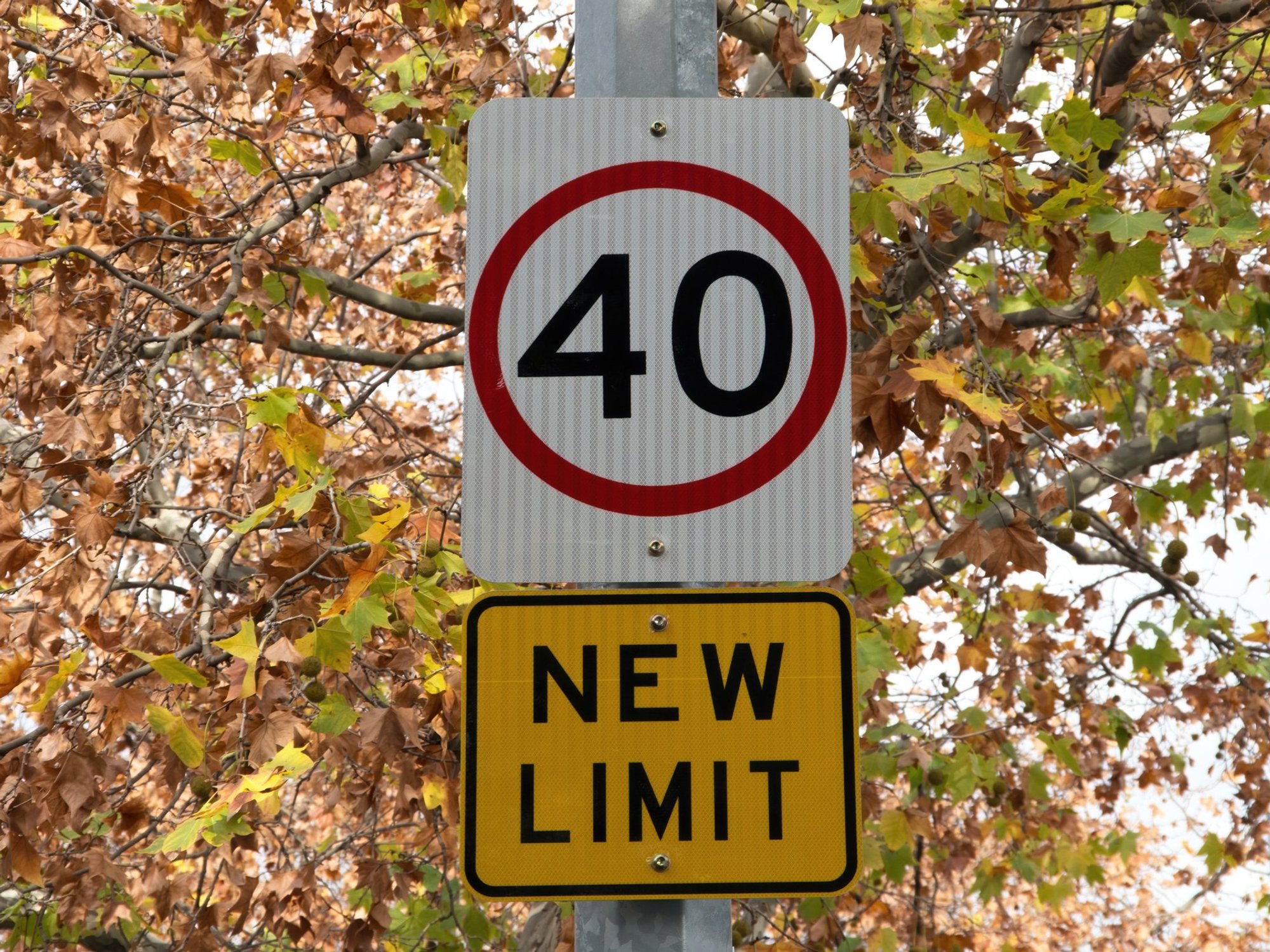 40mph sign