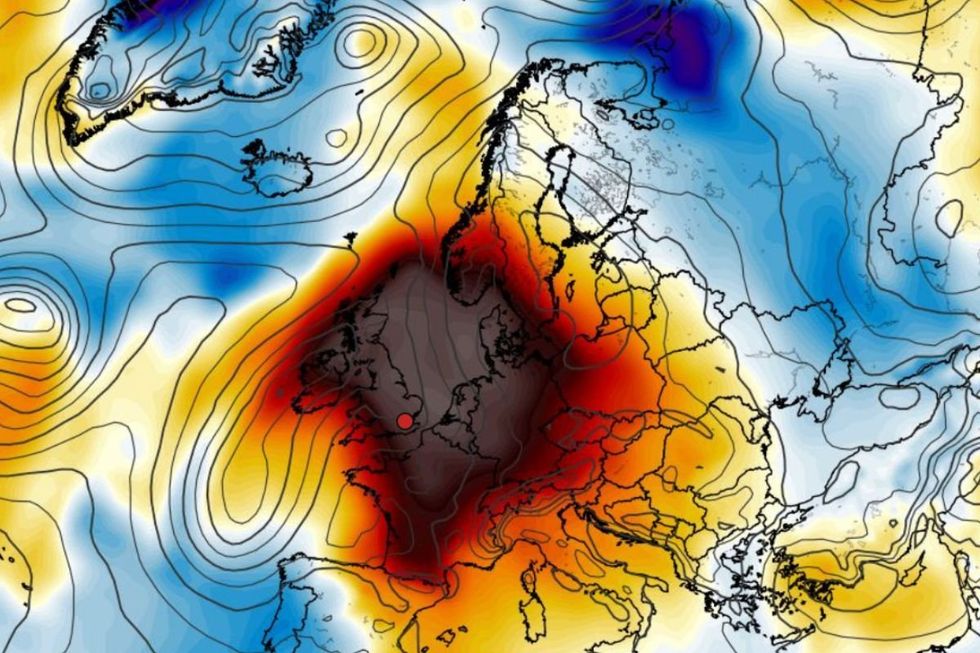 A heatwave is hitting Britain and sending temperatures towards 40C
