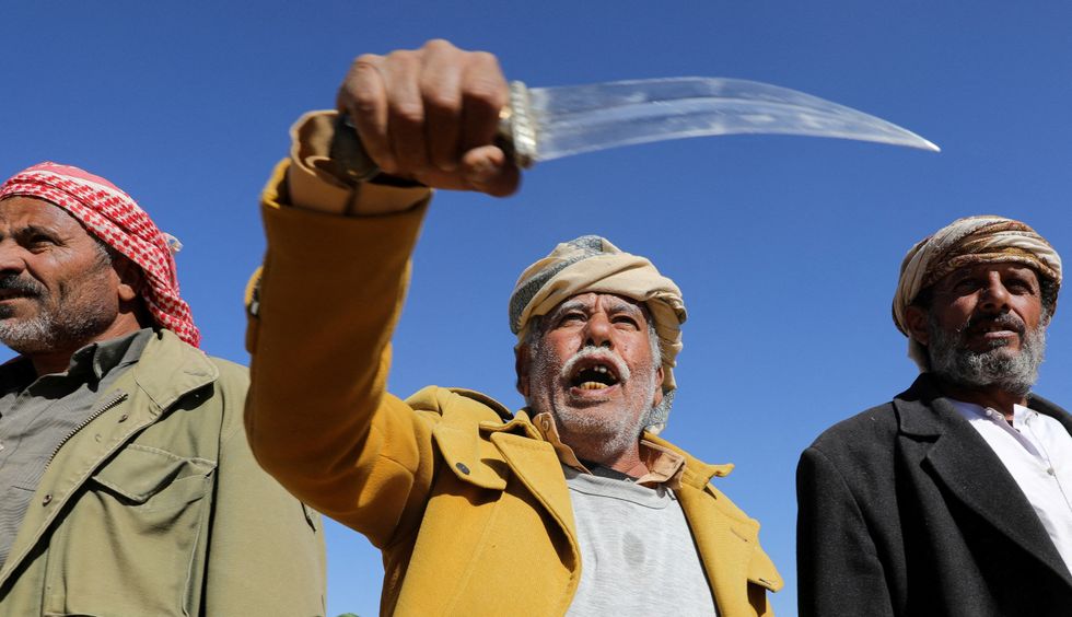 A Houthi man holding a dagger