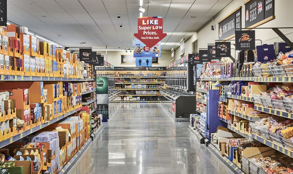 Aldi food in store