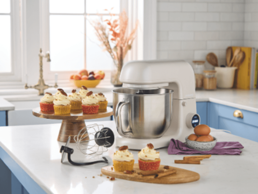 Aldi's afternoon tea-themed tableware