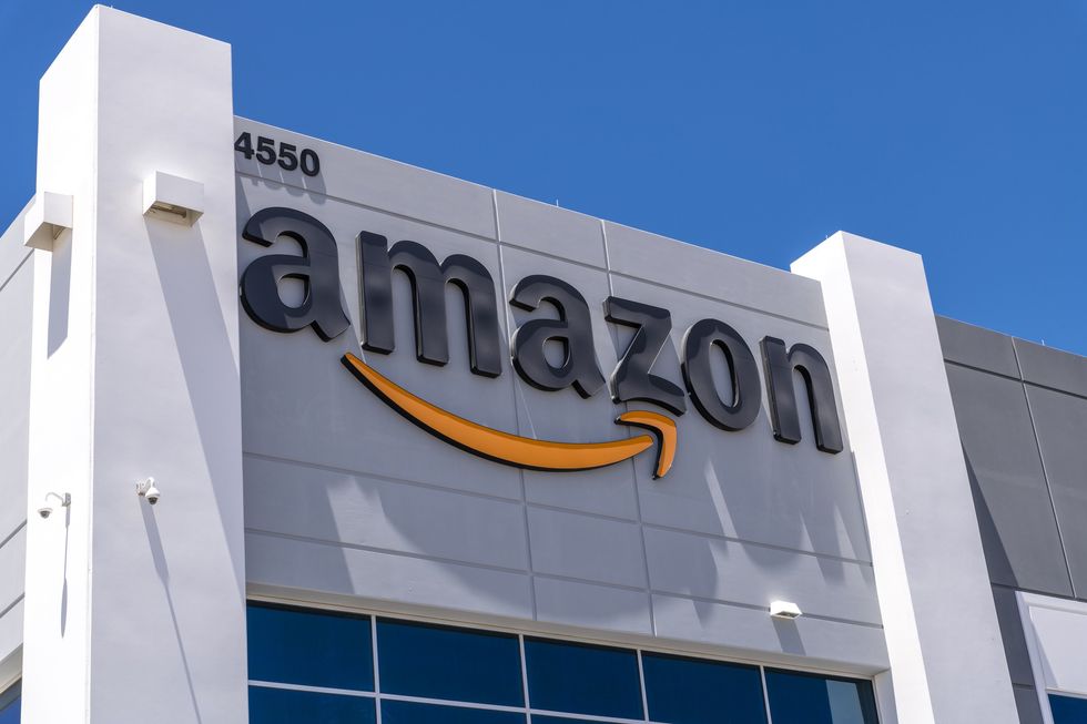 Amazon store logo