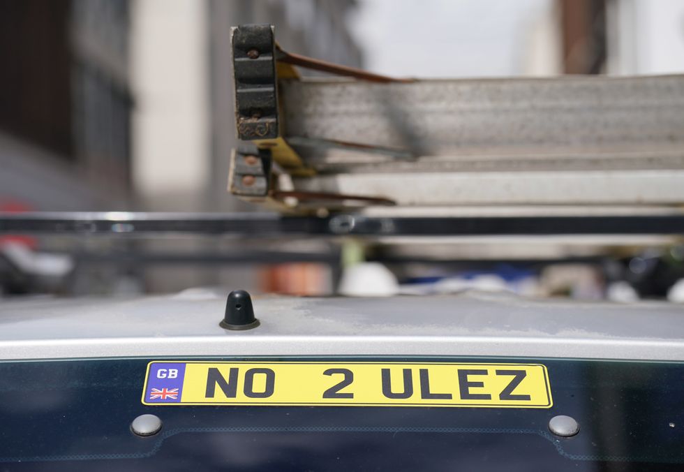 An anti-Ulez sign