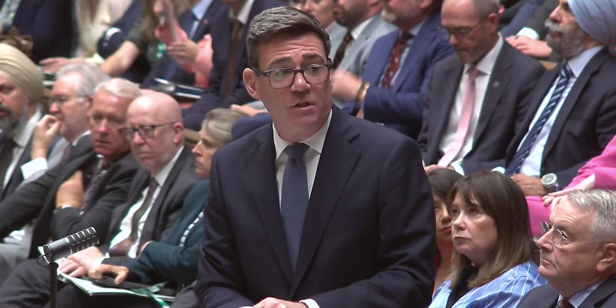 Labour set to release 2,500 criminals onto Britain's streets before Christmas