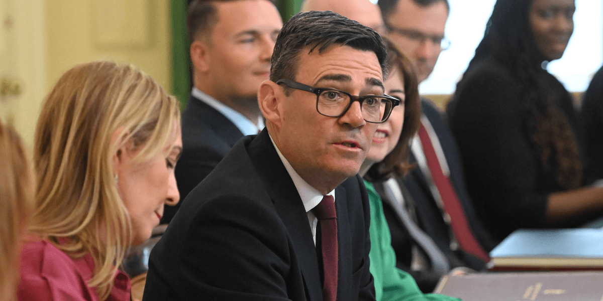 Andy Burnham issues warning to his Cabinet during first meeting in veiled swipe at Keir Starmer