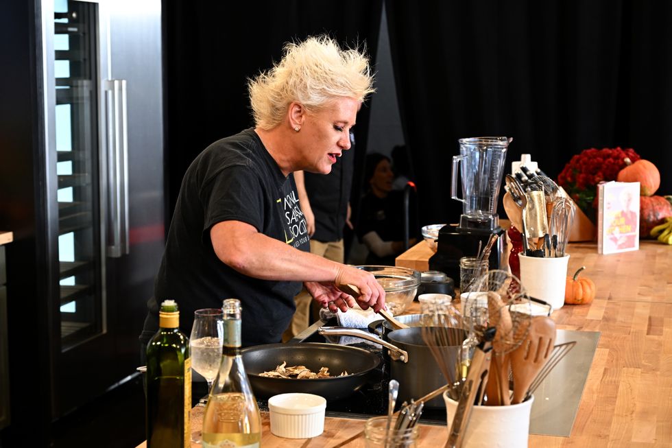Anne Burrell