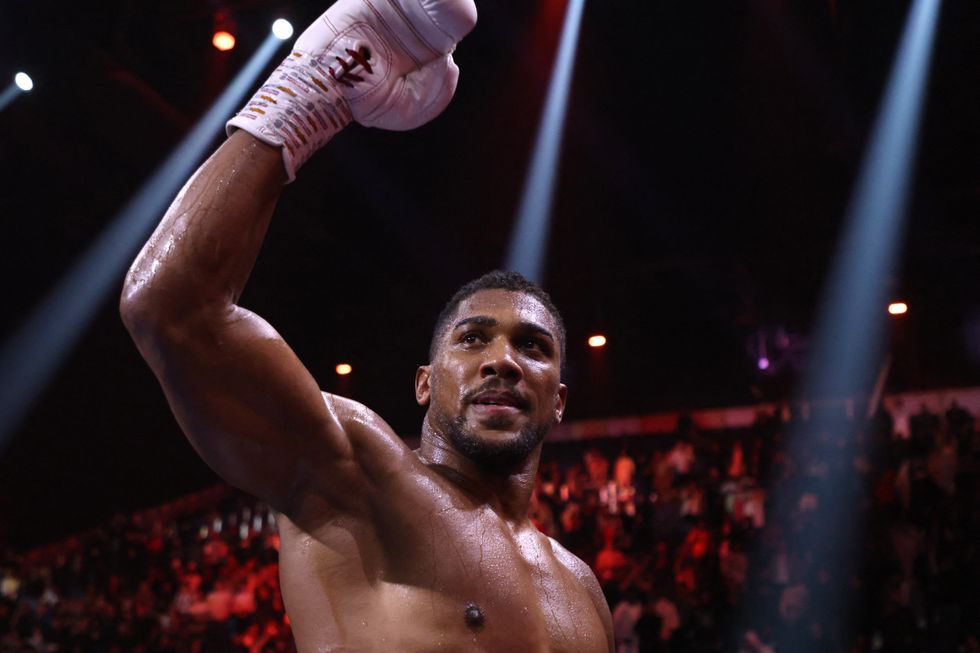 Anthony Joshua boxing