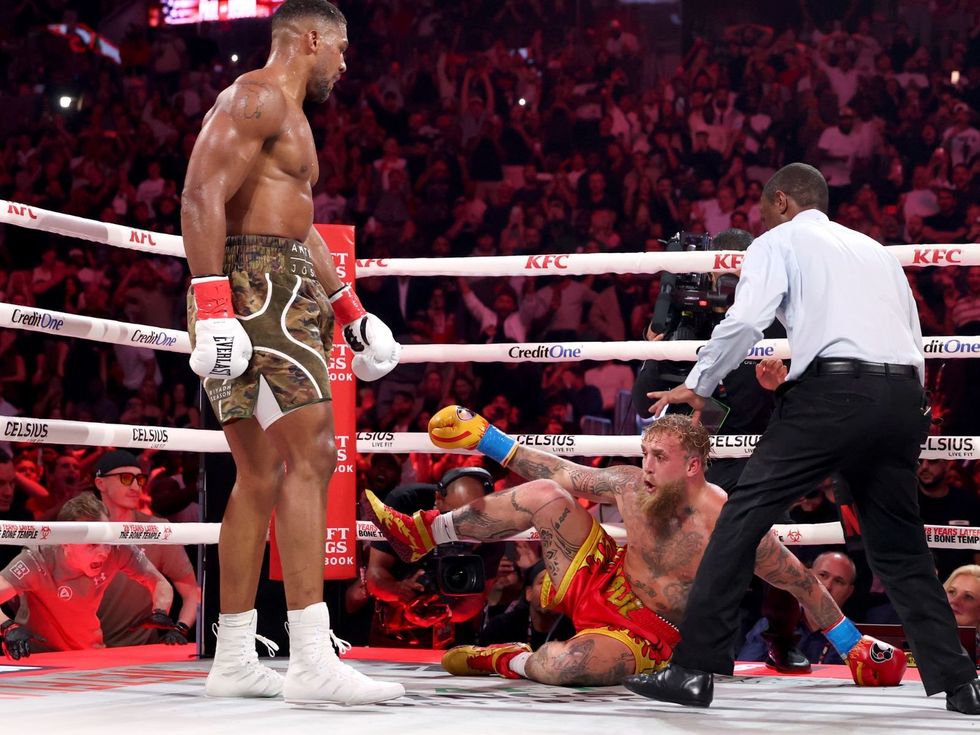 Anthony Joshua, Jake Paul