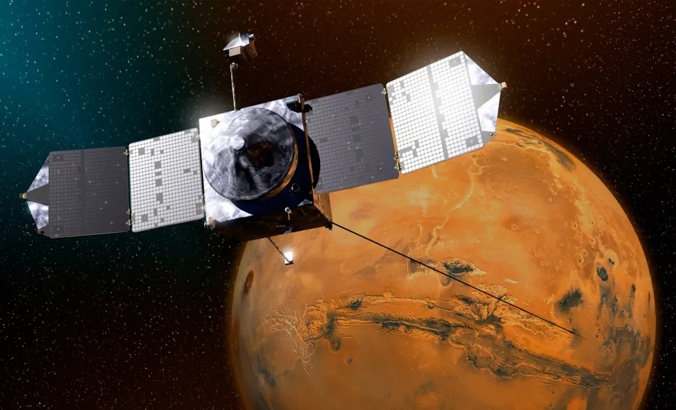 artist rendition of Maven probe and Mars