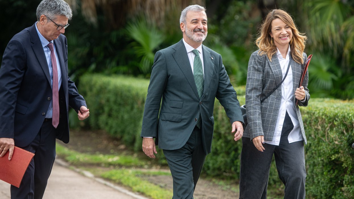 Tourism crackdown defended by Barcelona mayor after 'drastic' action taken