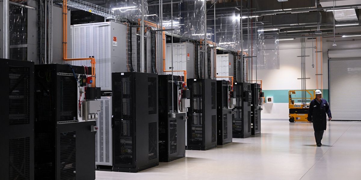 Battery storage cyber attack 'could cause national blackout' and £10bn in damage