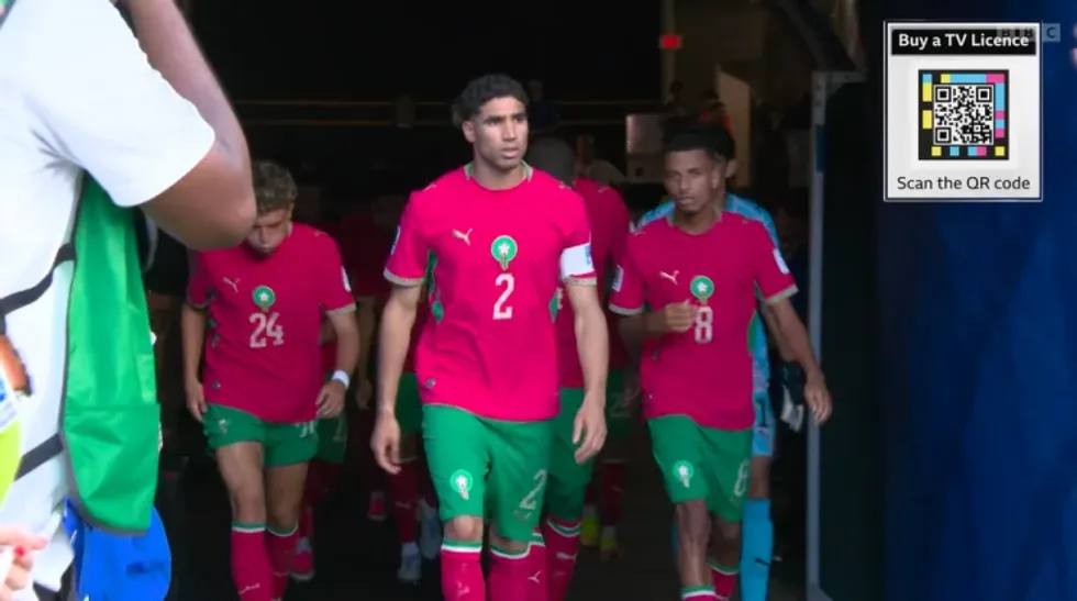 BBC viewers reacted angrily over the weekend after a TV licence reminder appeared on screen during live World Cup coverage, with some fans accusing the broadcaster of interrupting the action to promote licence fee renewals