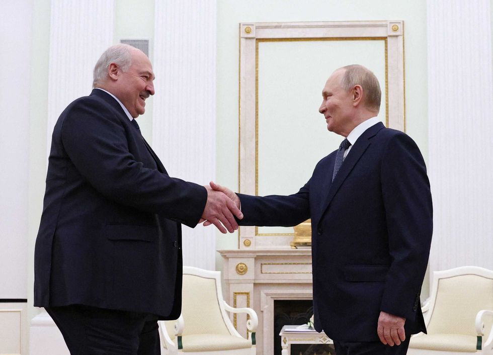 Belarusian dictator Alexander Lukashenko and Vladimir Putin