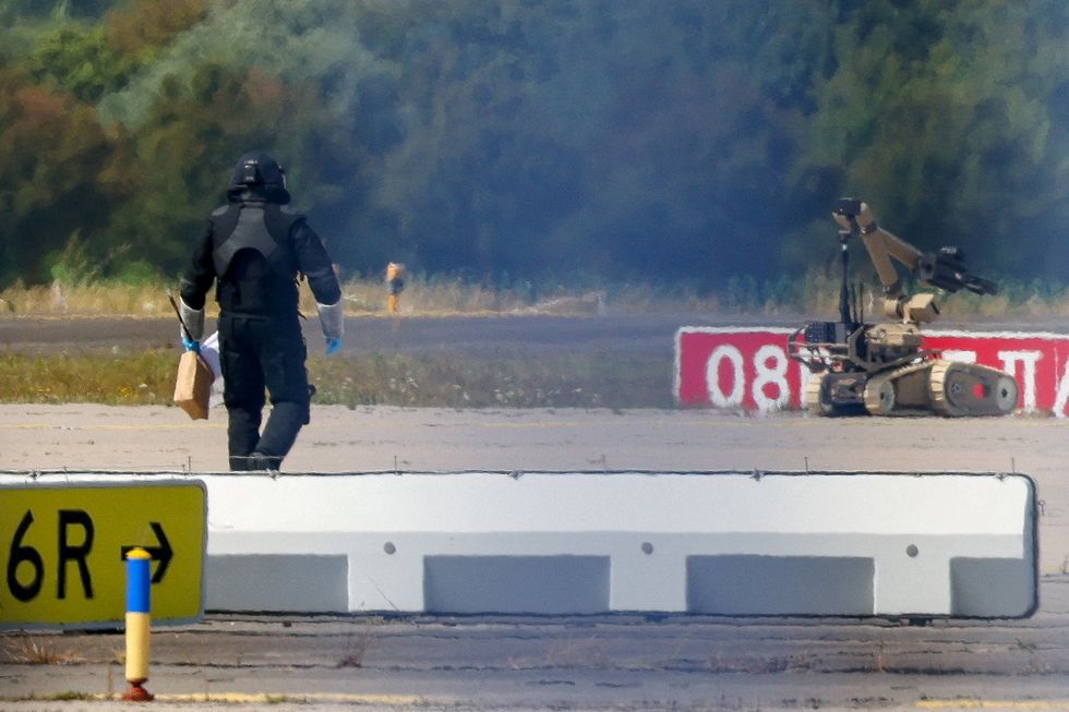 Bomb experts on German runway