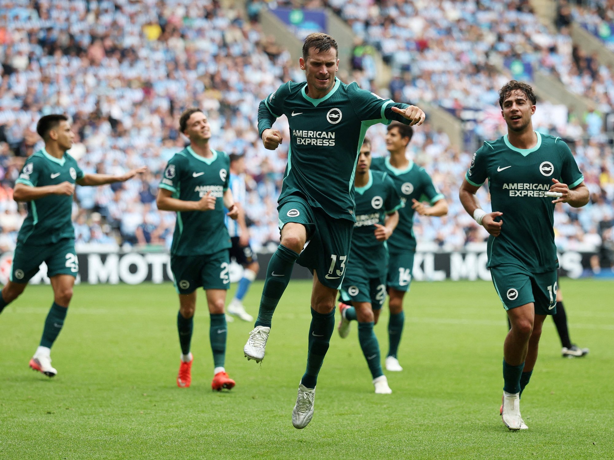 Brighton have smashed Coventry 5-0 in the Premier League
