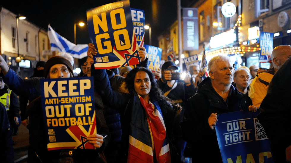 Campaign against antisemitism protesters