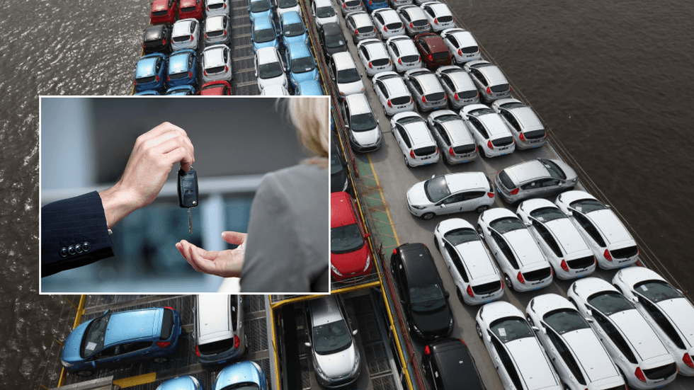 Cars on a container ship and car keys