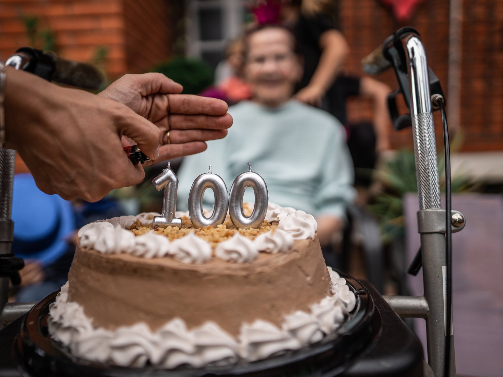 CENTENARIAN CAKE