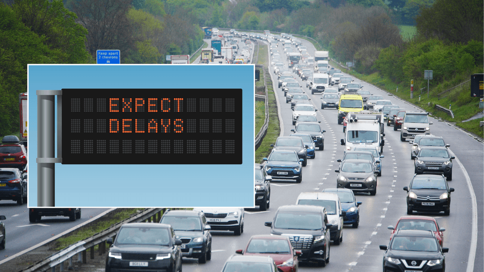 Delays sign and UK road