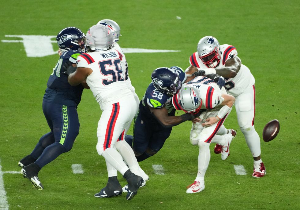 Derick Hill put on a starring show against the Patriots, giving praise to his mother after