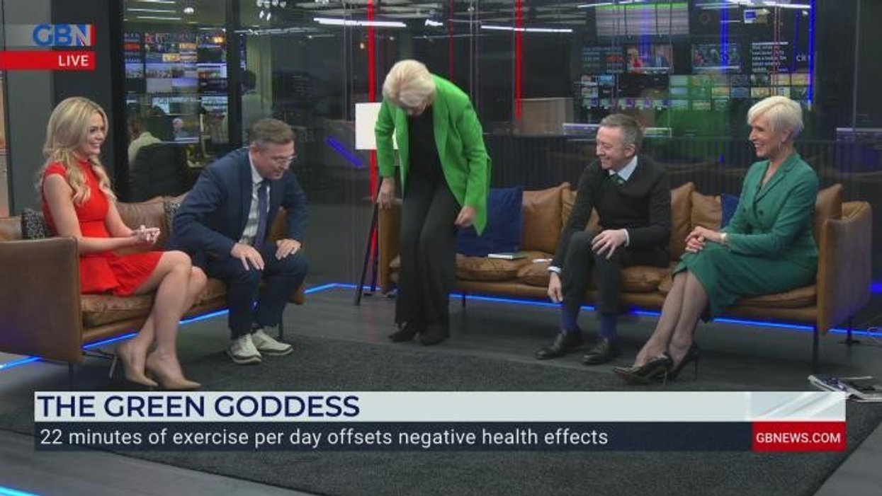 Women in their 40s and 50s can lose weight by avoiding a carbohydrate