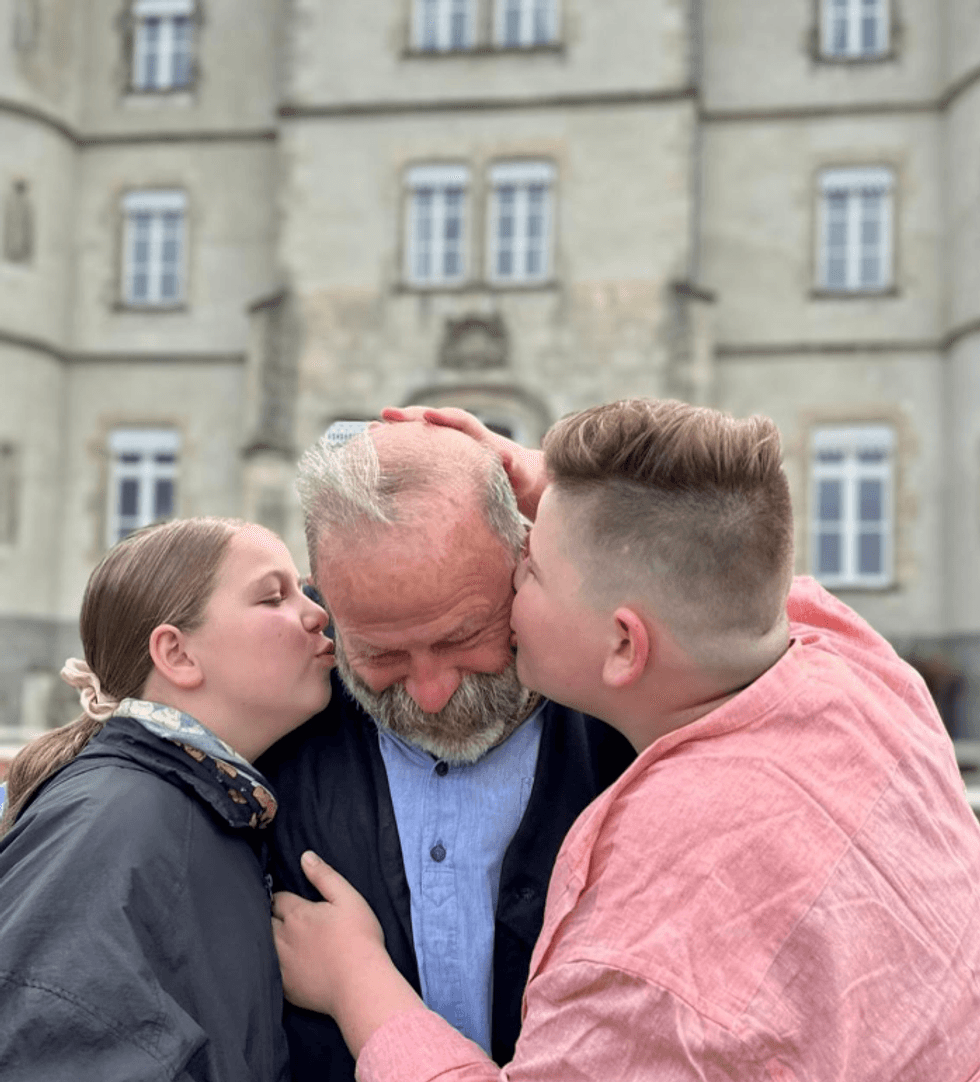 Dick Strawbridge with children