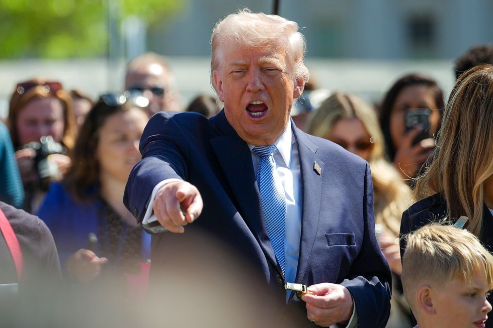 DONALD TRUMP