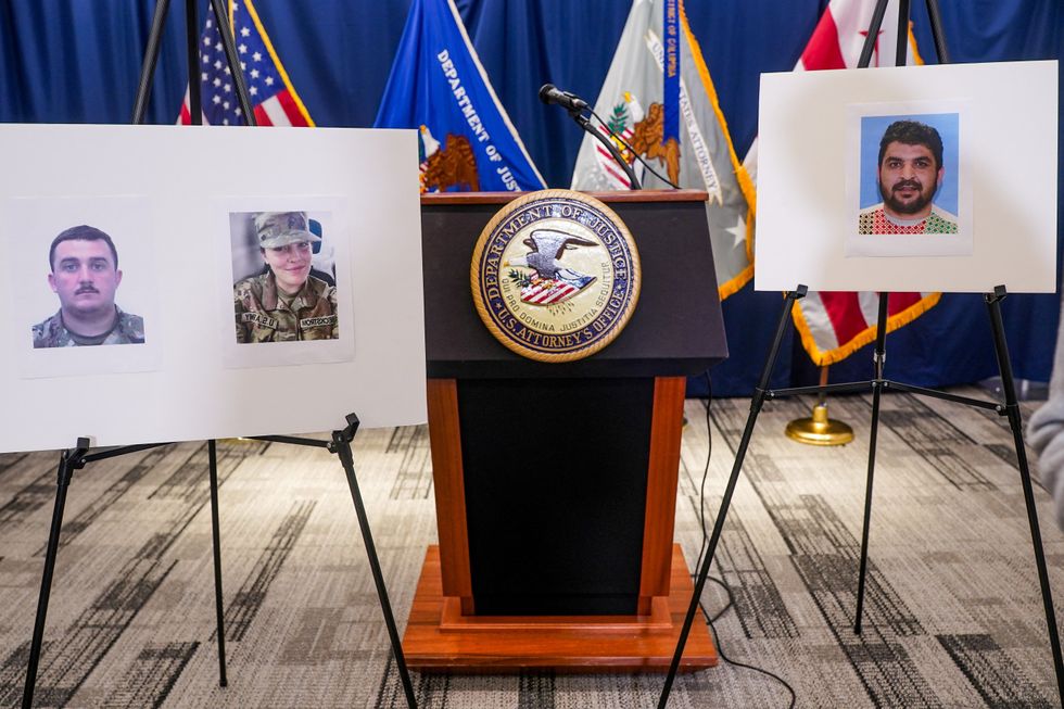 FBI briefing on Washington shooting
