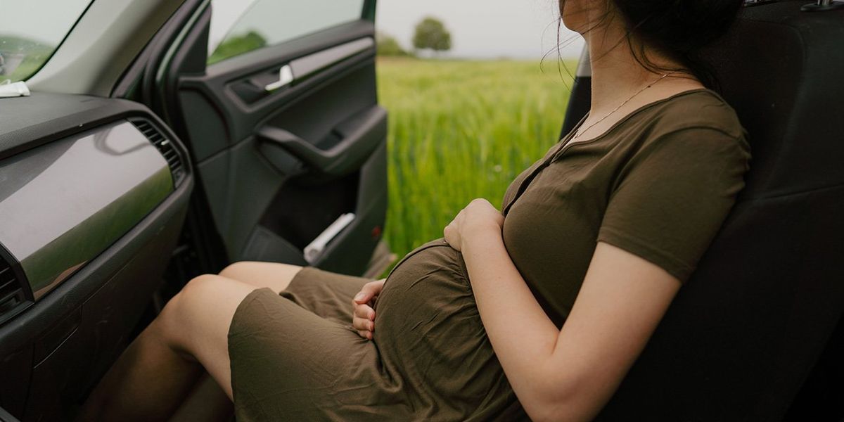 UK hospital sparks outrage by offering pregnant women classes on how to give birth in their car due to unit closure: 'Shocking!'