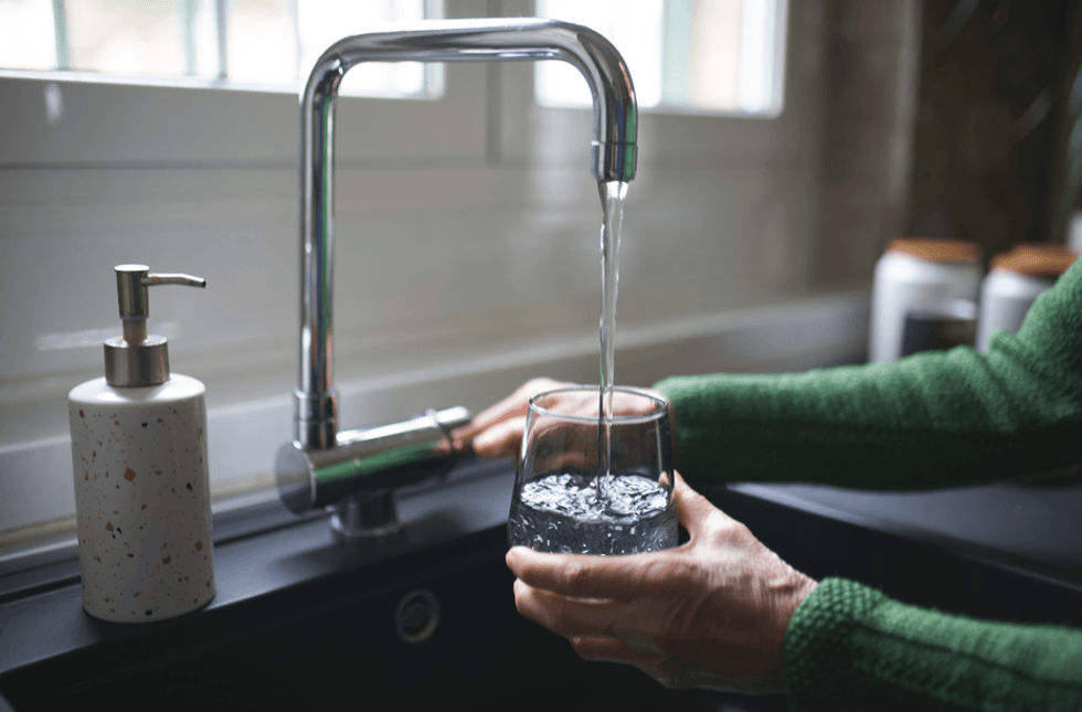 Filling up glass with tap water