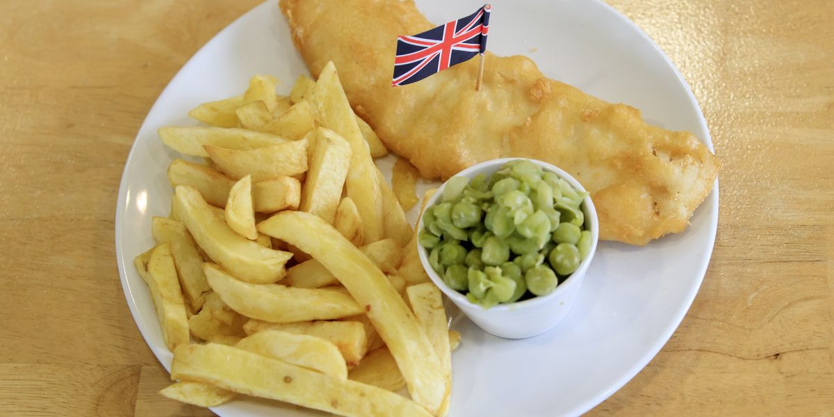 Fish and chips BANNED from schools as Labour orders pupils to eat lentils and chickpeas every week