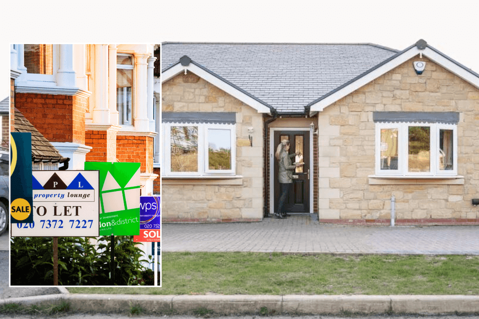 For sale signs / bungalow