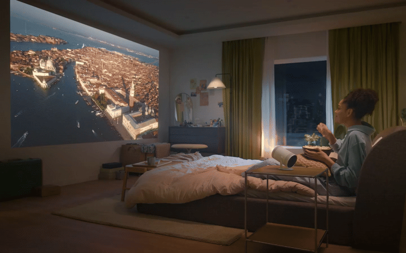 Freestyle projector