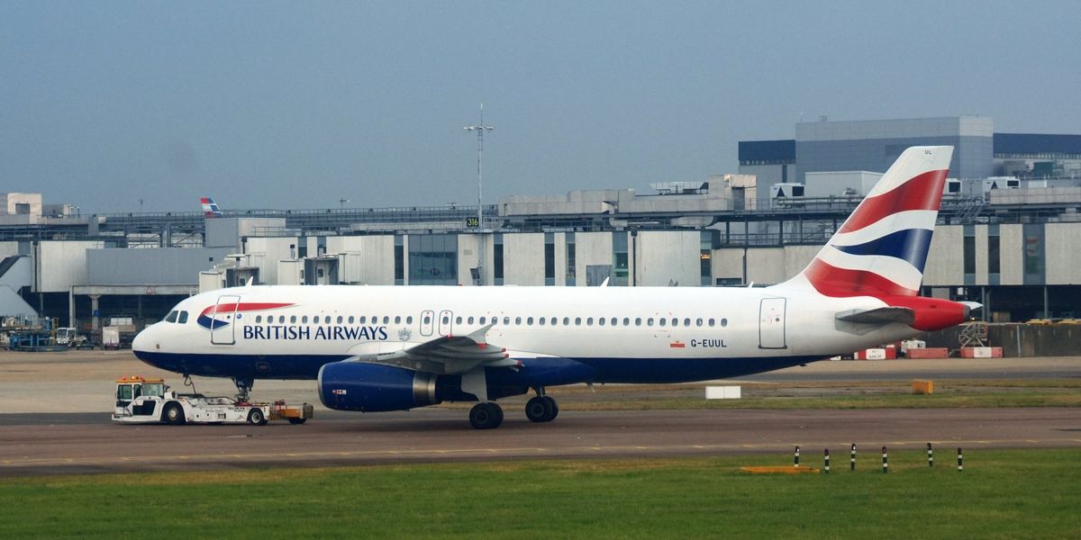 Heathrow hit by flight chaos as fire erupts and runway closes at UK's busiest airport