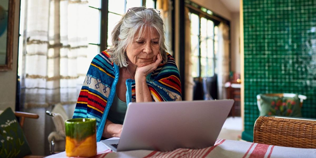 HMRC issues £1,000 tax warning to a number of workers ahead of deadline