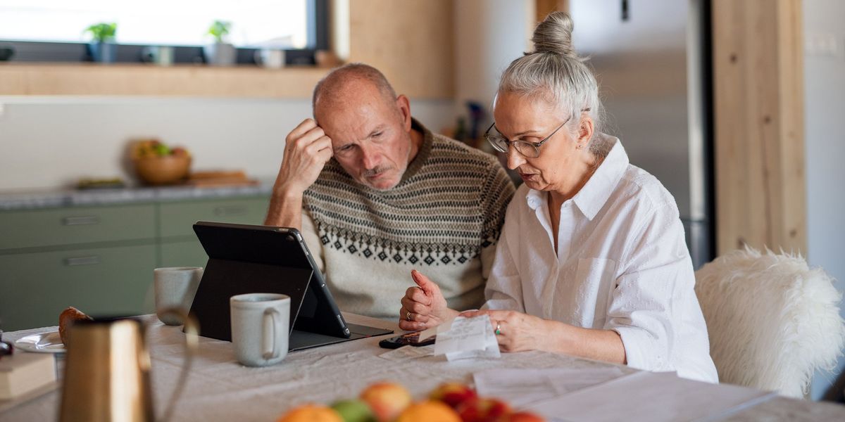 HMRC tax receipts hit record highs as frozen thresholds pull millions into higher tax bands