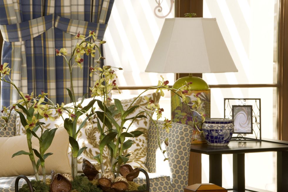HOME INTERIOR LIVING ROOM