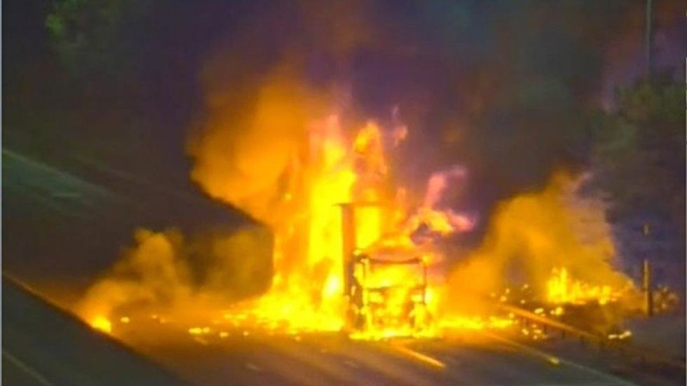 Huge lorry fire on the M25