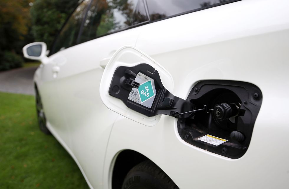 Hydrogen vehicle