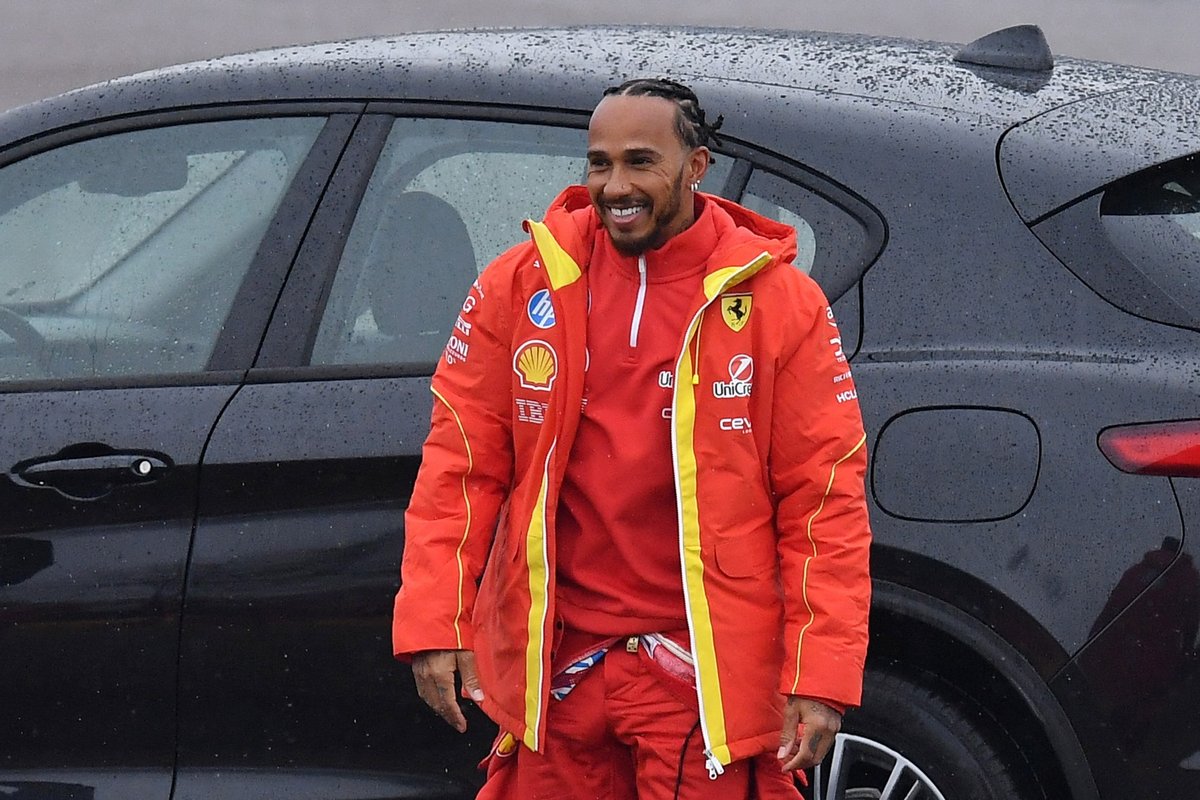 Sir Jackie Stewart makes feelings clear on Lewis Hamilton's switch to Ferrari ahead of season opener