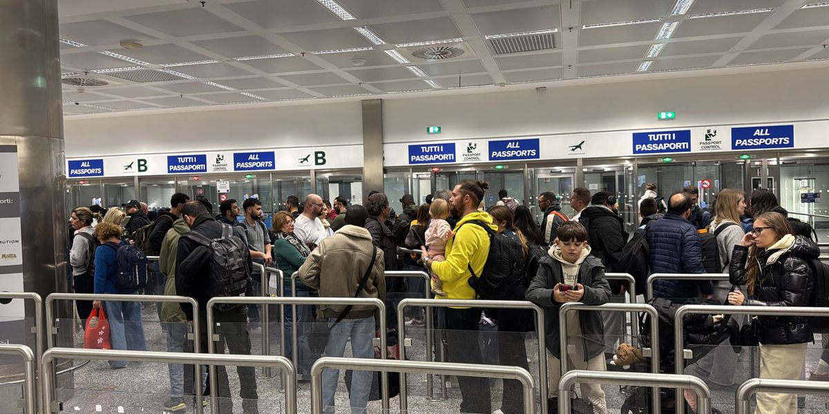 EU 'punishing' Britain for Brexit with travel chaos and four-hour-long passport queues, Ryanair boss says