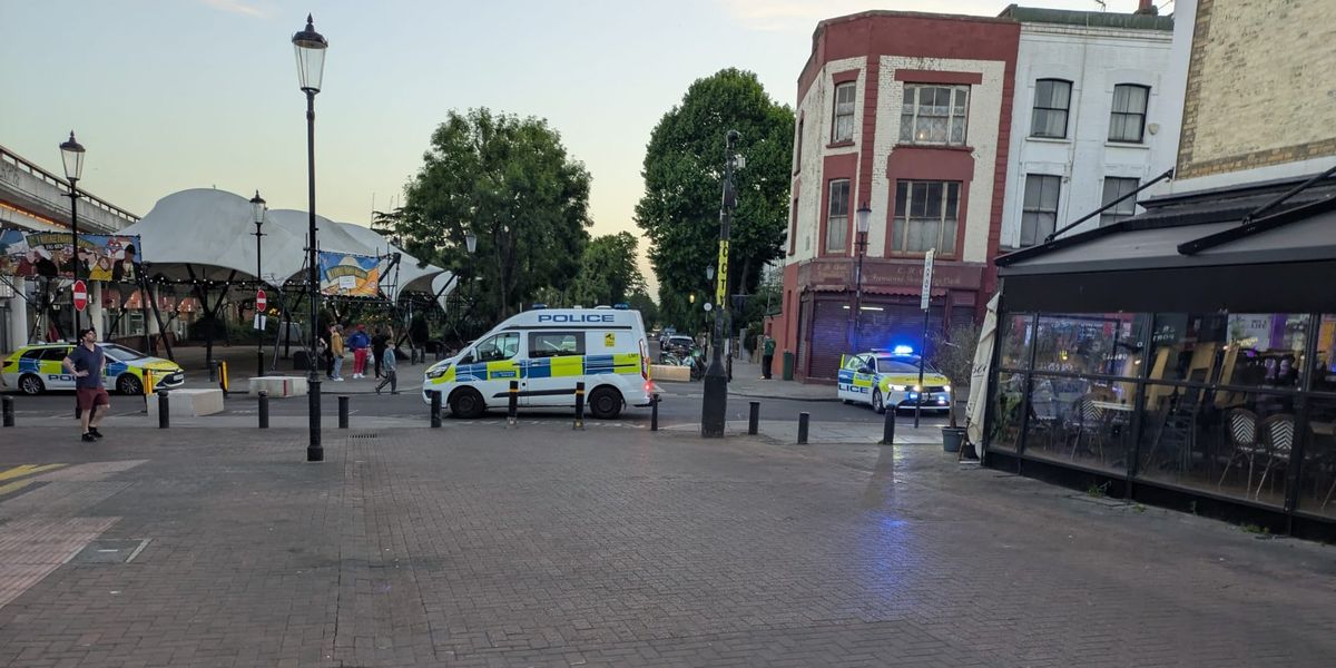 Police launch appeal after Notting Hill stabbing in front of stunned diners