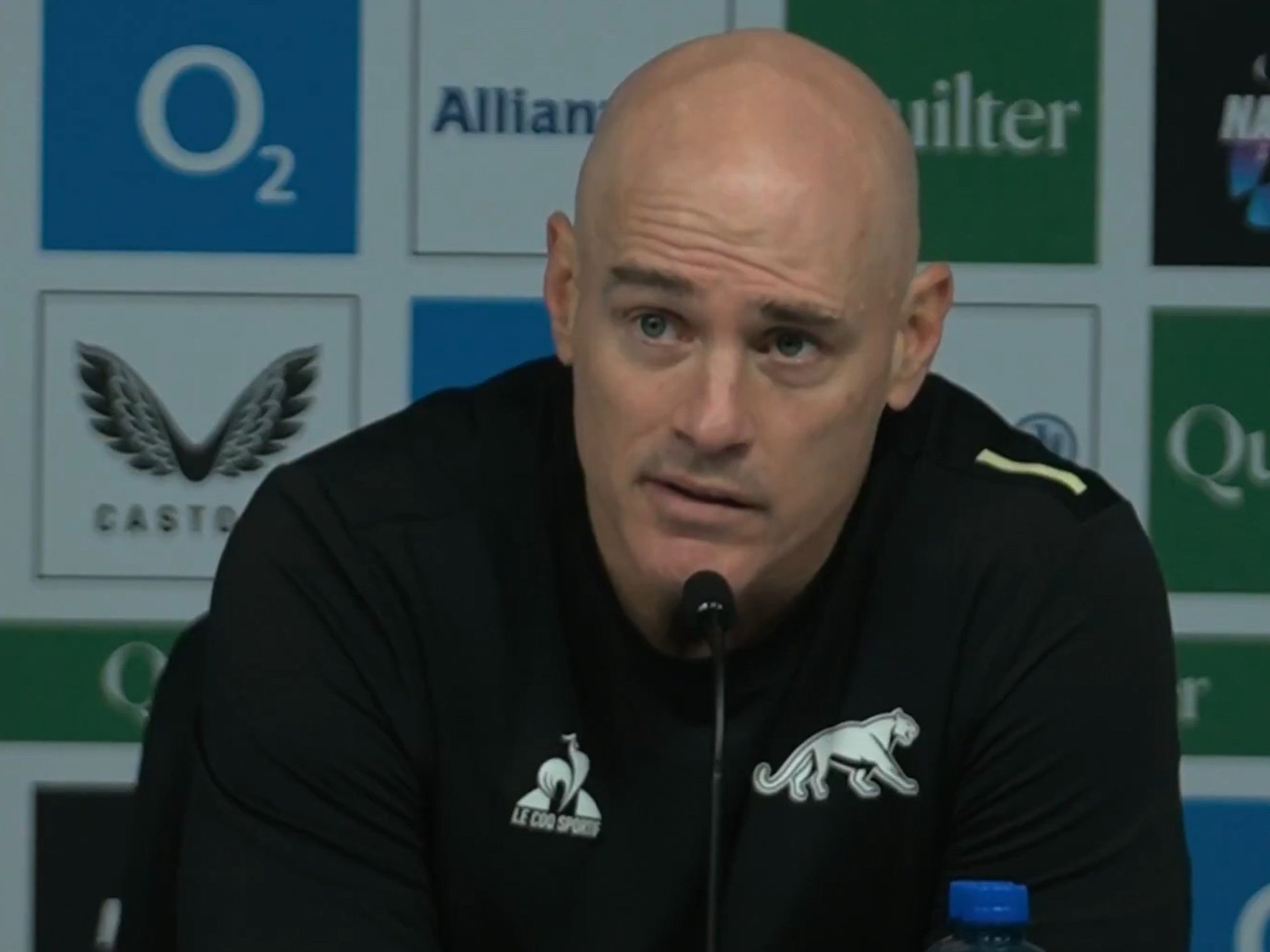Argentina boss accuses England of 'lack of respect' and walks out of press conference