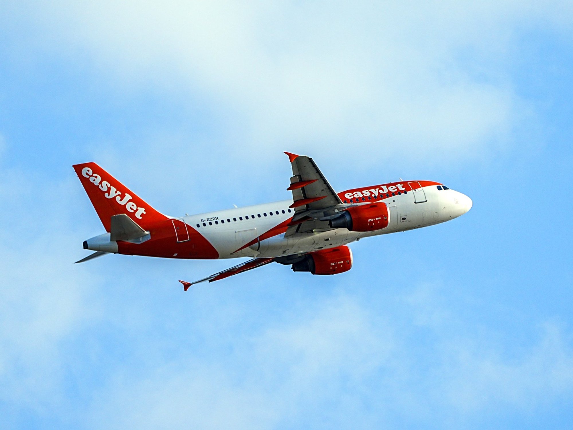EasyJet flight descends into chaos after mass 10-person brawl forces plane to turn back to Teneri...