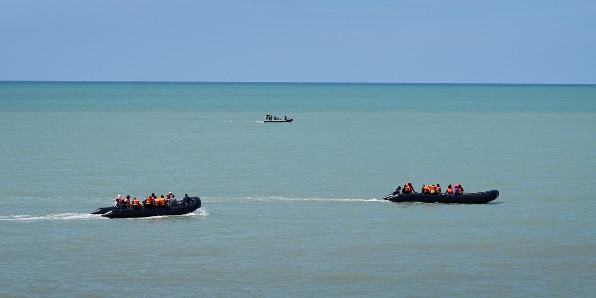 Five hundred small boat migrants cross Channel today after people smugglers launch huge operation