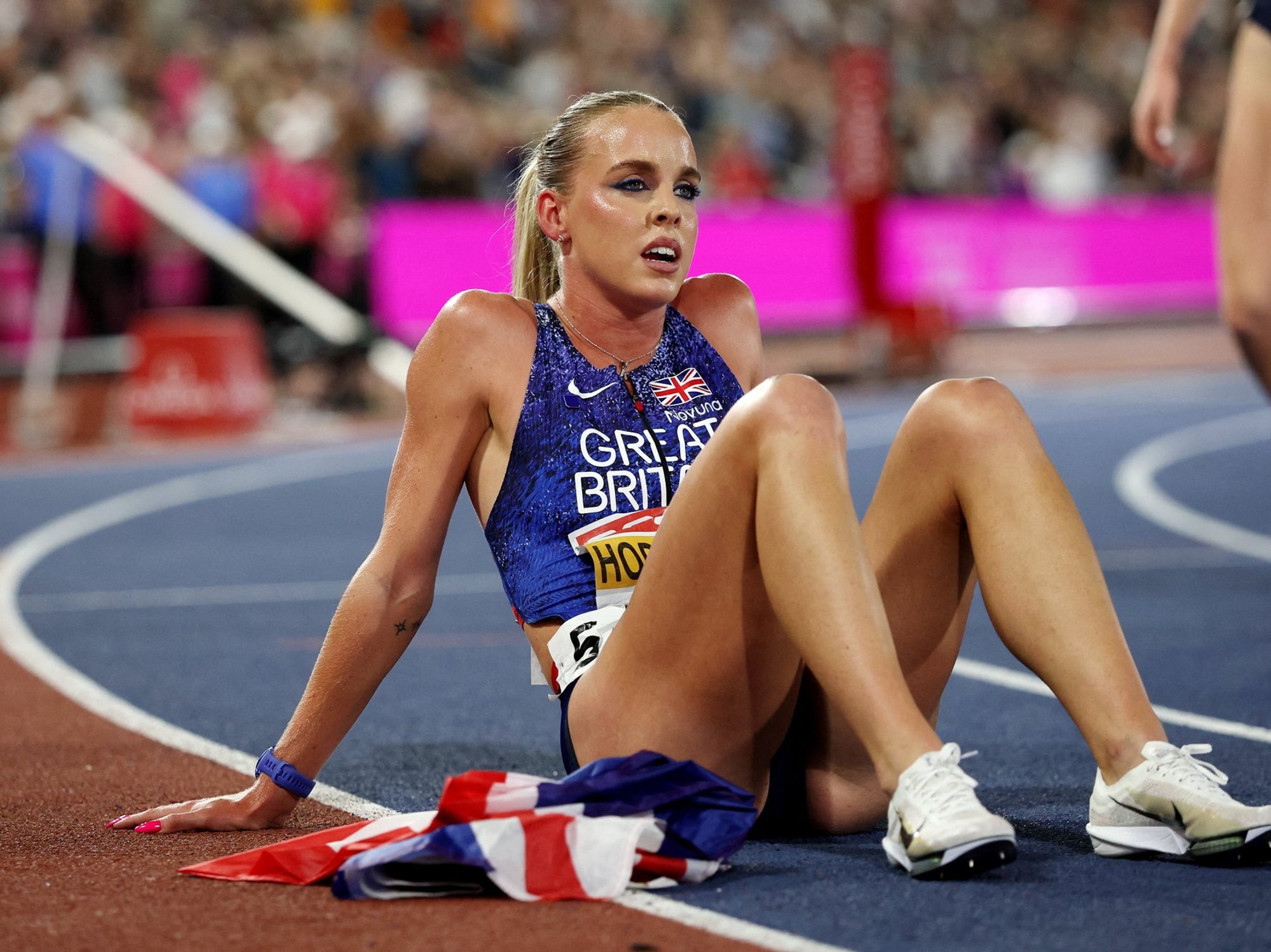 Keely Hodgkinson sets record straight on Commonwealth Games regrets after European 800m heartbreak
