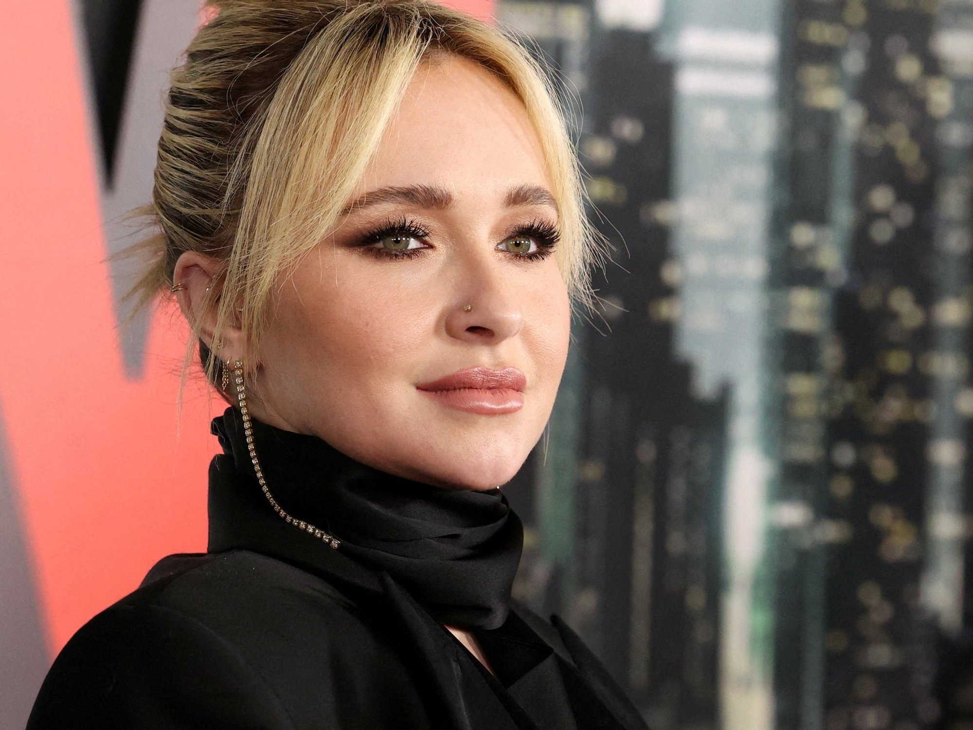 Actress Hayden Panettiere dies aged 36 as tributes pour in