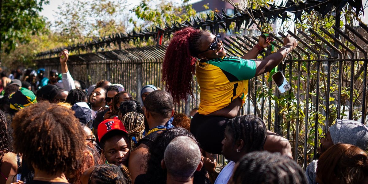 Notting Hill Carnival praised by police as 'positive and celebratory' despite RECORD 560 arrests