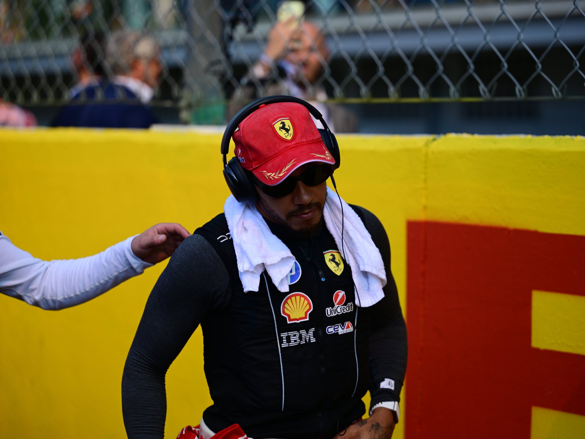 Lewis Hamilton lashes out at Ferrari after disastrous Italian Grand Prix homecoming
