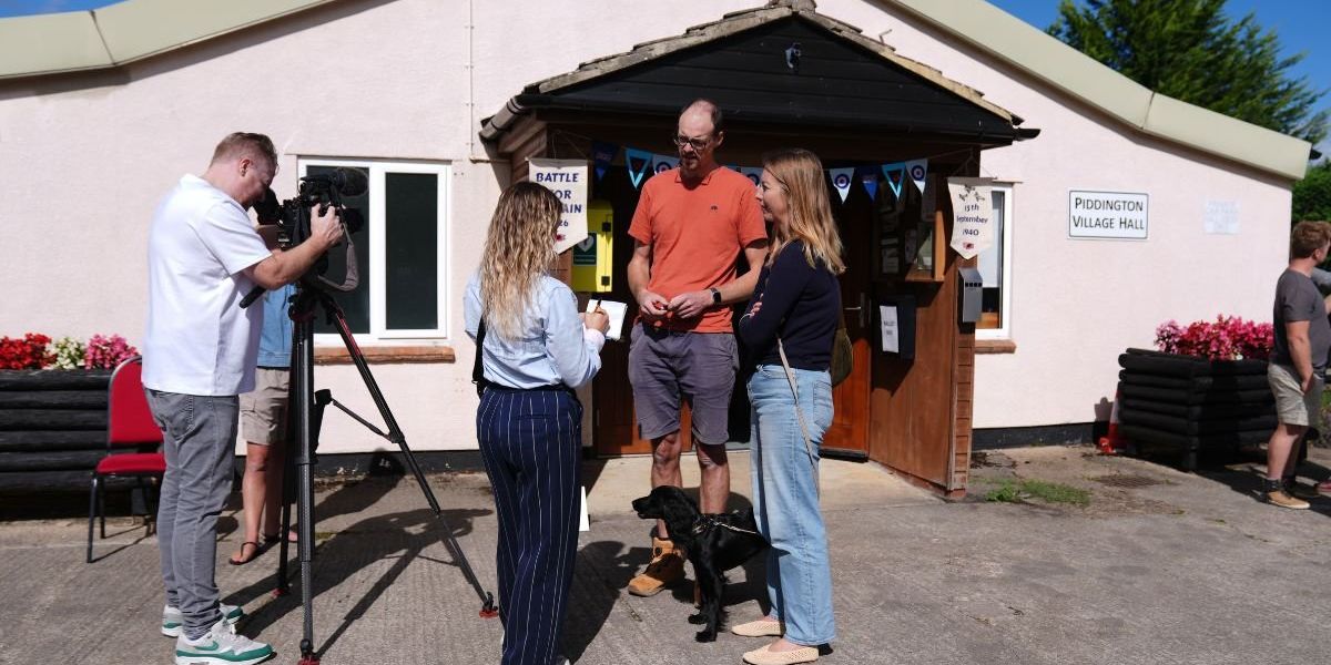 Polls close in Piddington as village holds independence vote in protest over migrants housed at nearby MoD base